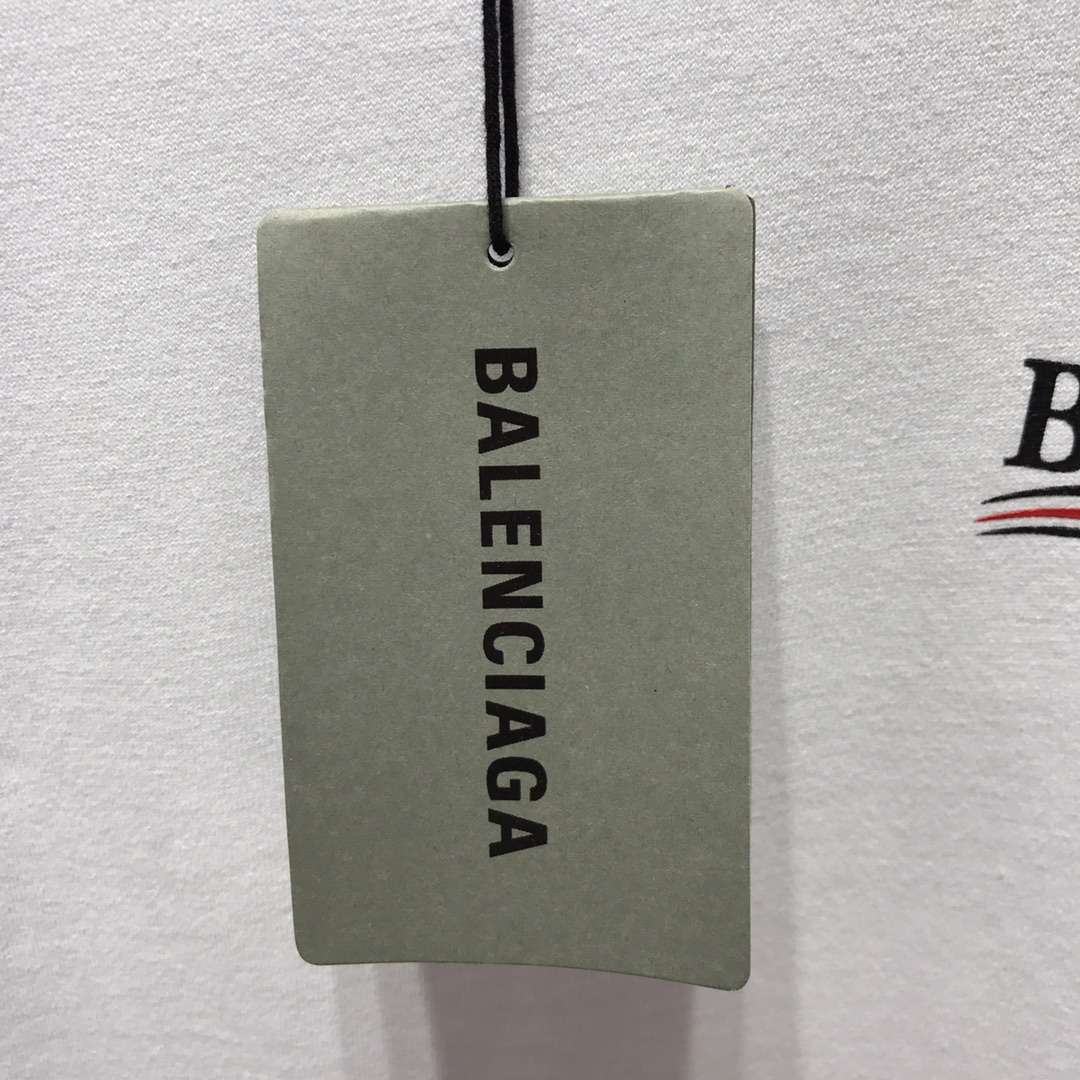 Alternative view of Camiseta Balenciaga Basic Fit - Color Blanco