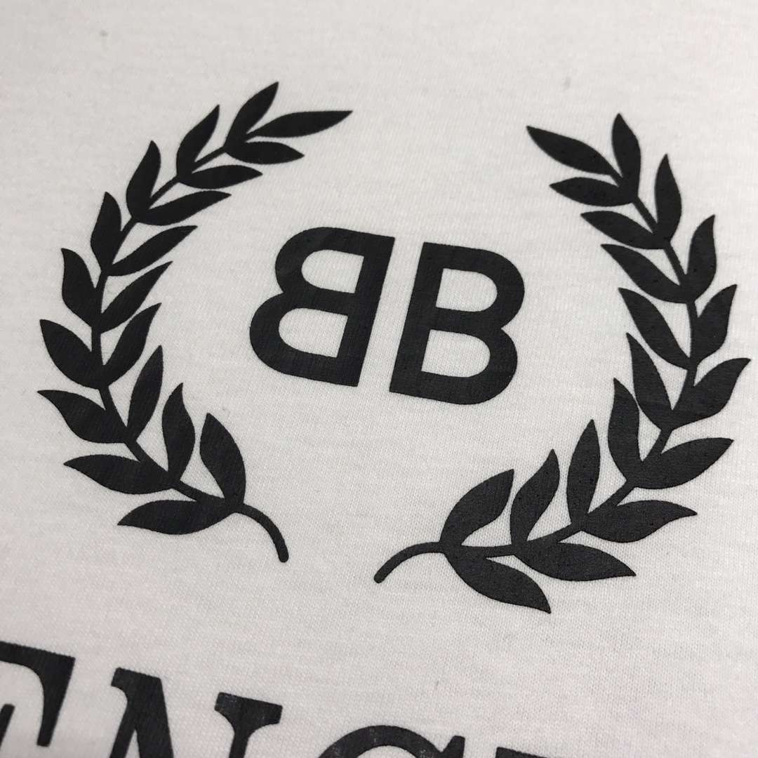 Alternative view of Camiseta Balenciaga - BB Classic Edition