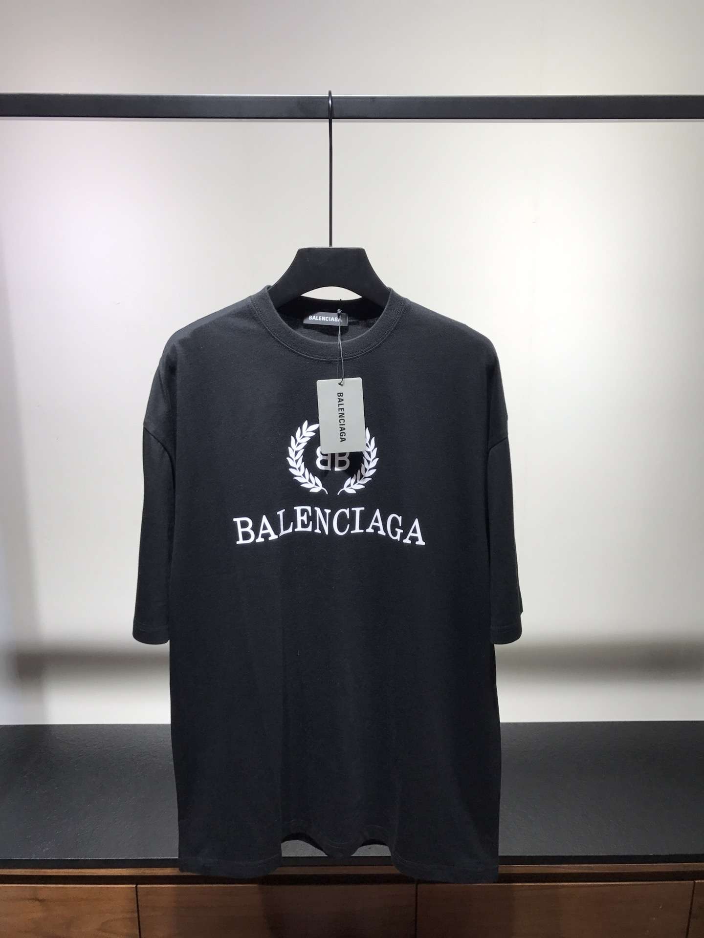 Camiseta Balenciaga - BB Classic Edition - Imagen 10