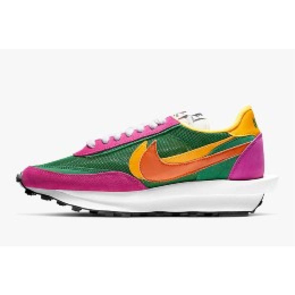 Nike x Sacai Waffle Pink