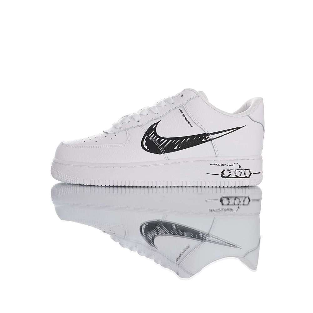 Nike Air Force 1 LV8