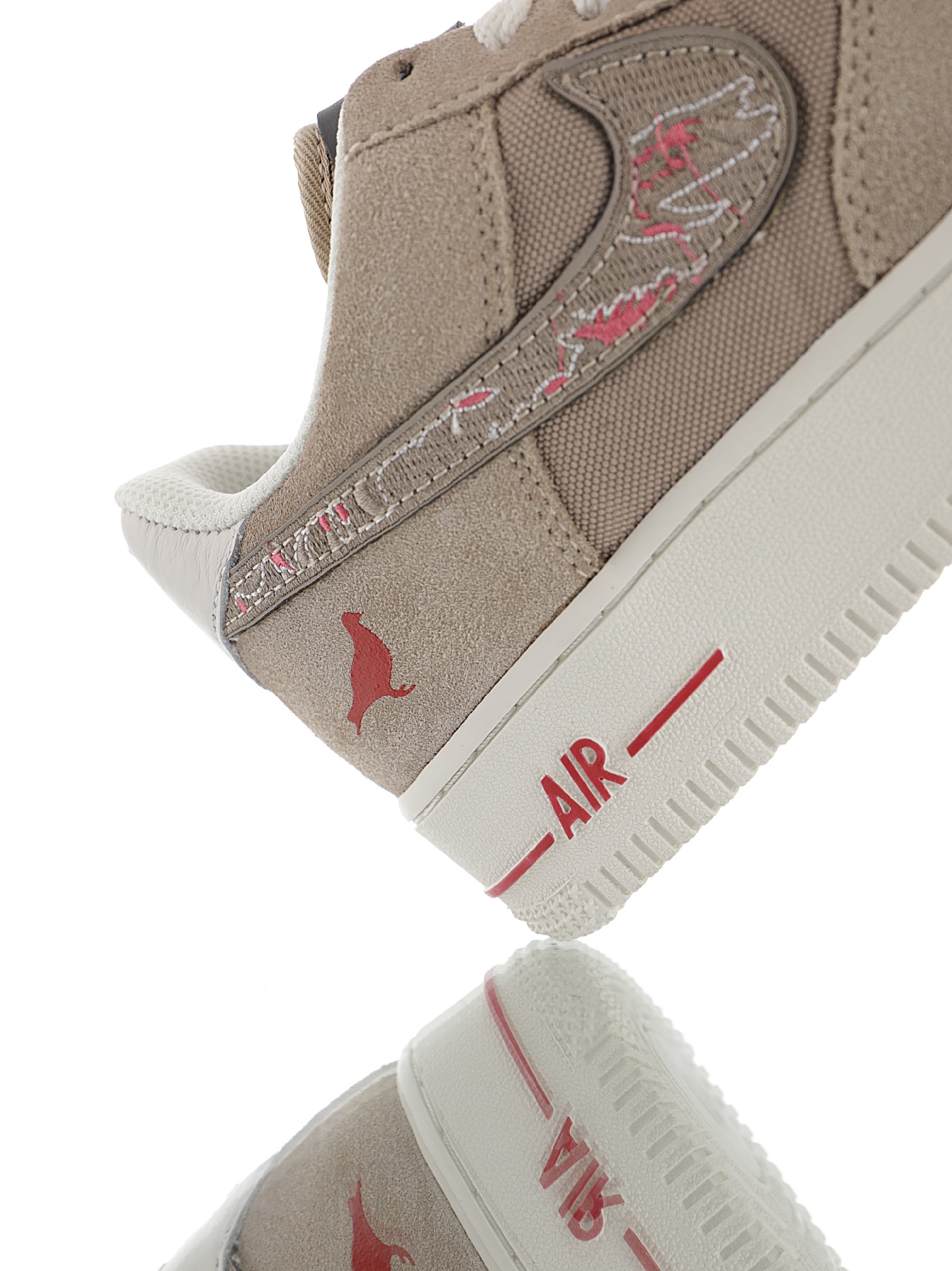 Alternative view of Nike Air Force Arabian Style