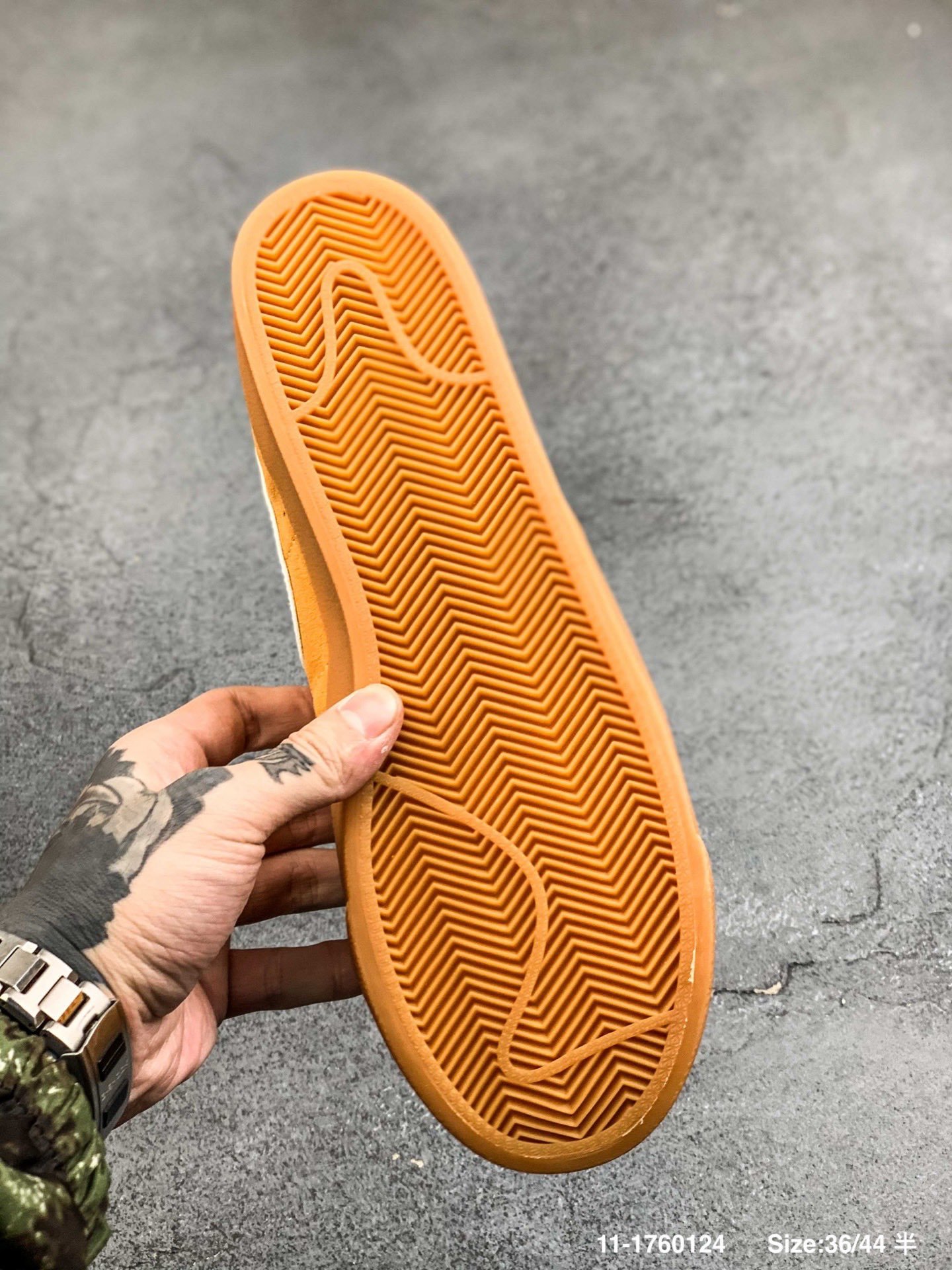 Alternative view of Nike Blazer "Brown Reverse"