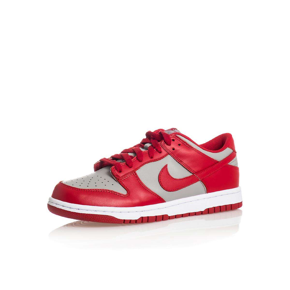 Alternative view of Nike SB Dunk Low Varsity Red