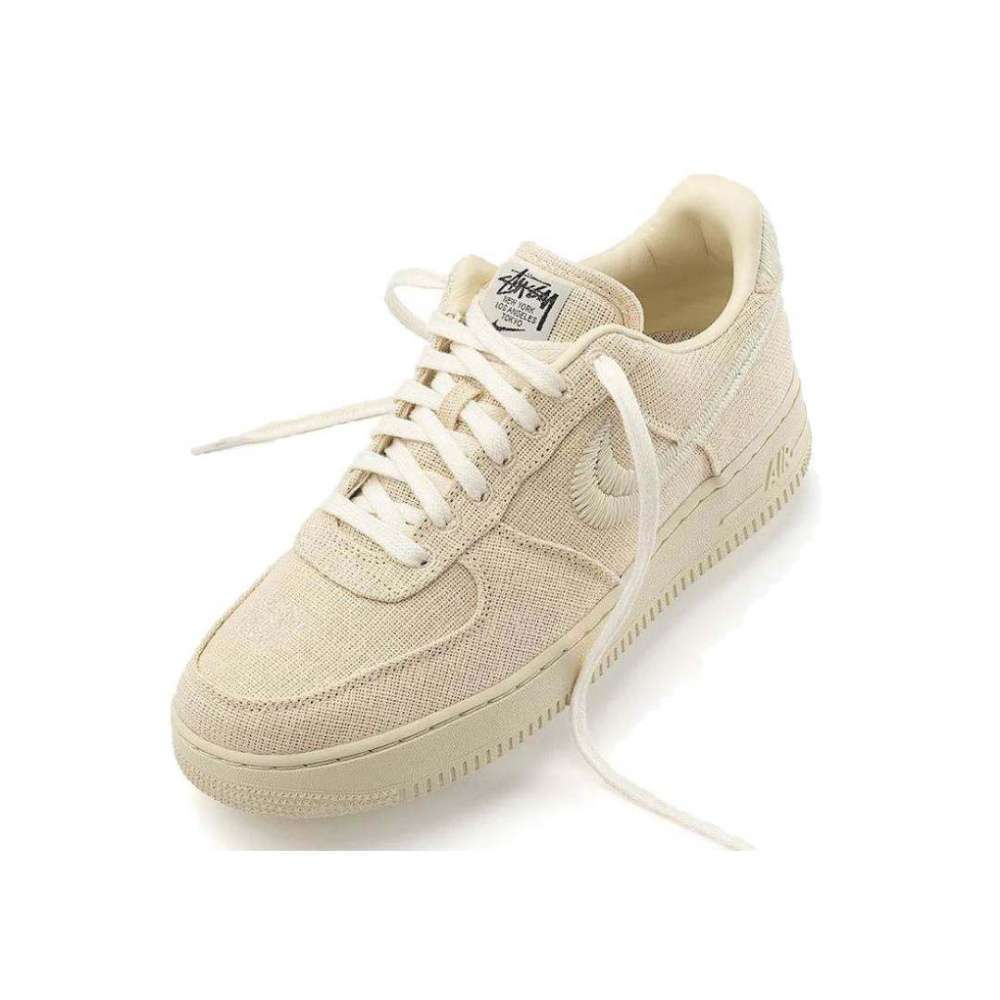 Nike Air Force x Stussy