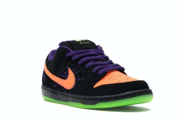 Alternative view of Nike SB Dunk Low Night of Mischief Halloween