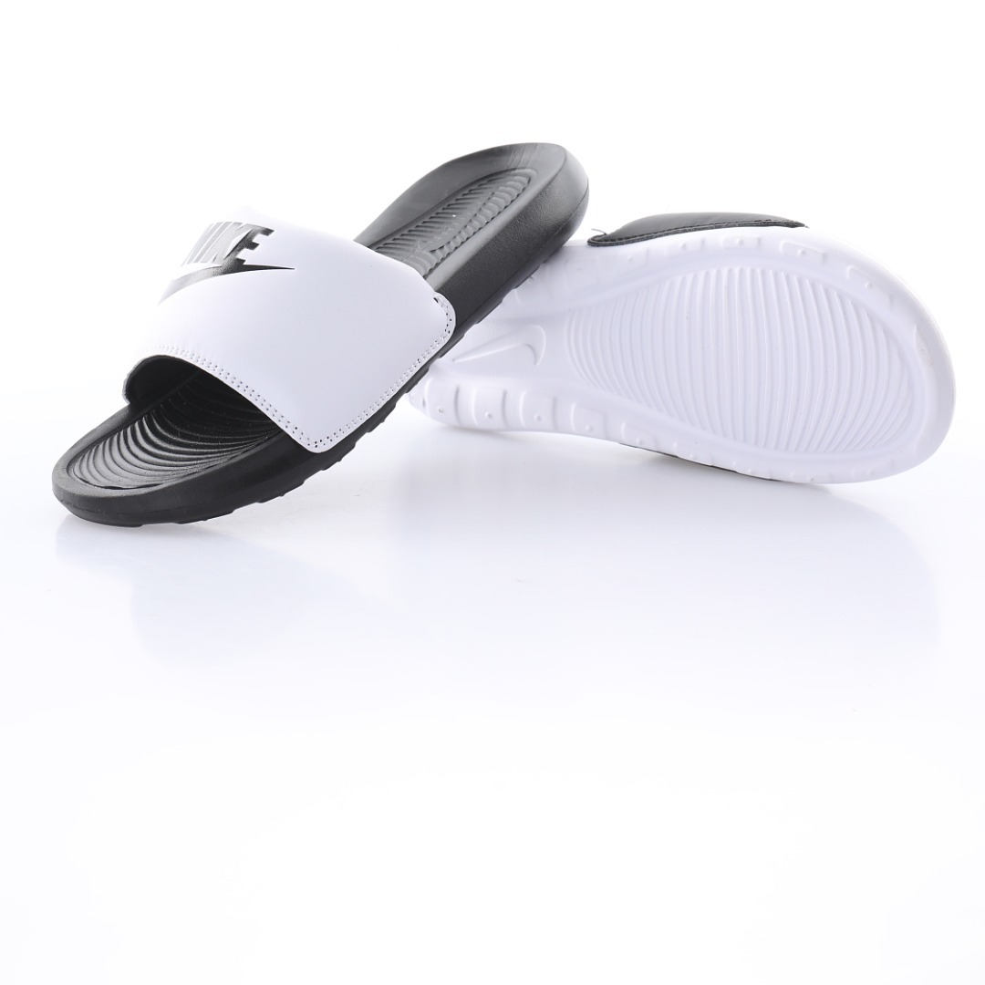 Chanclas Nike B&W SS21 - Imagen 3