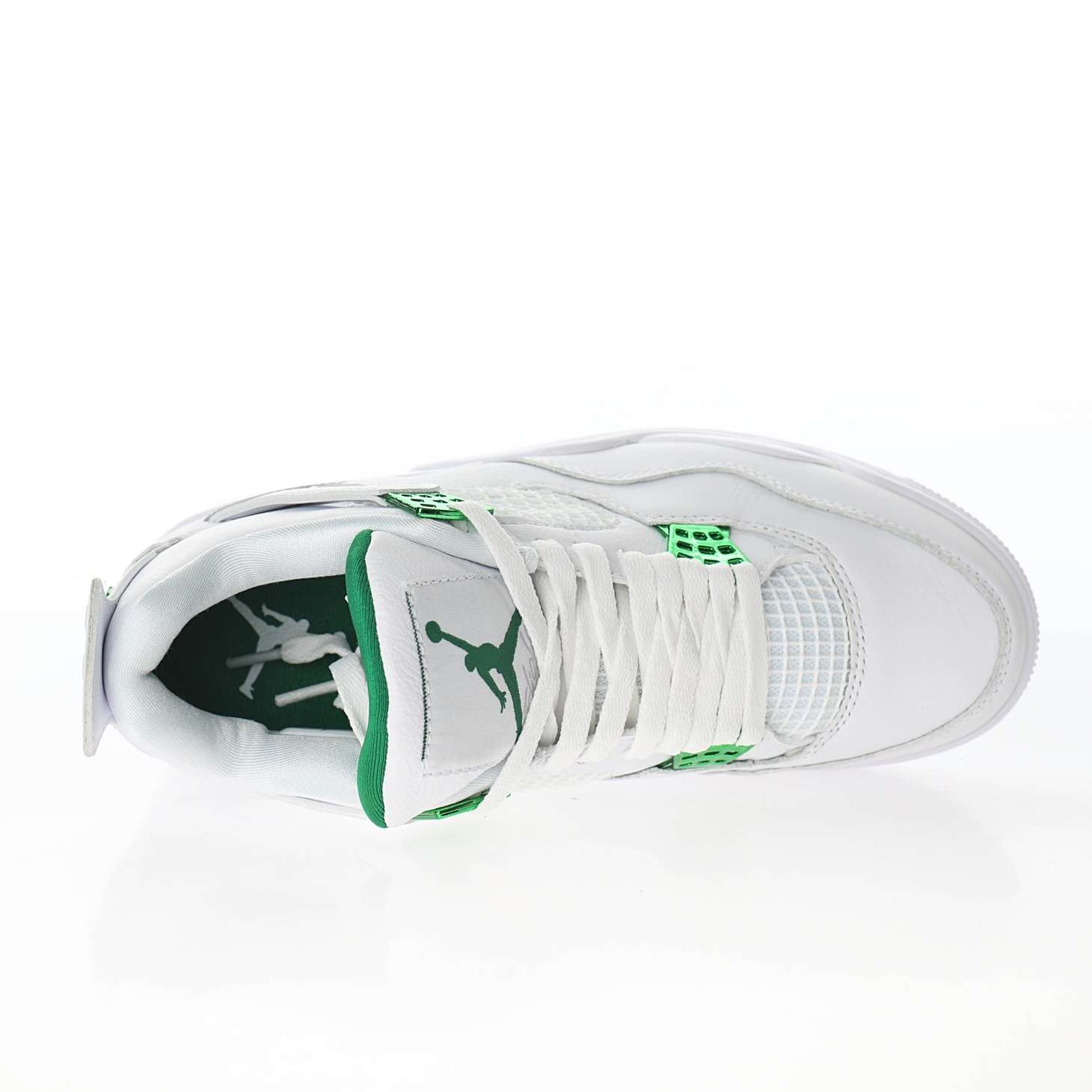 Alternative view of Air Jordan 4 “Metallic Green”