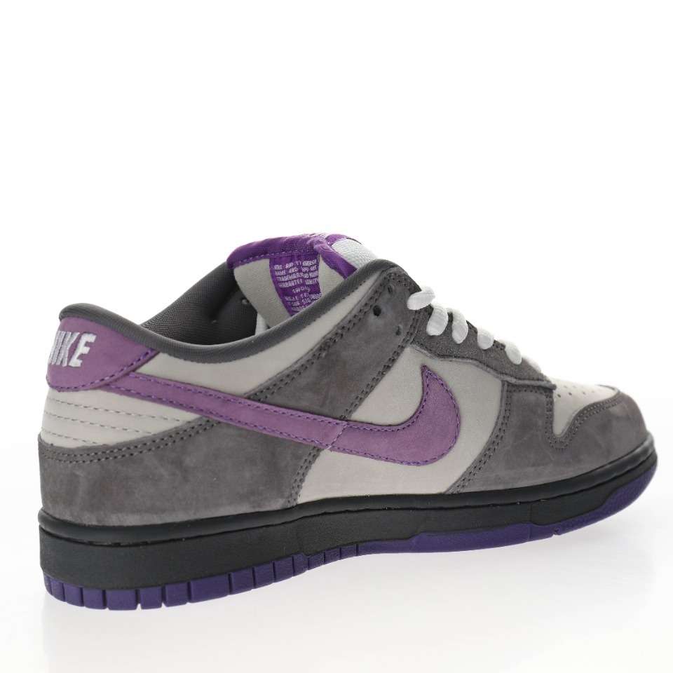 Alternative view of Nike SB Dunk Low "Purple Pigueon"