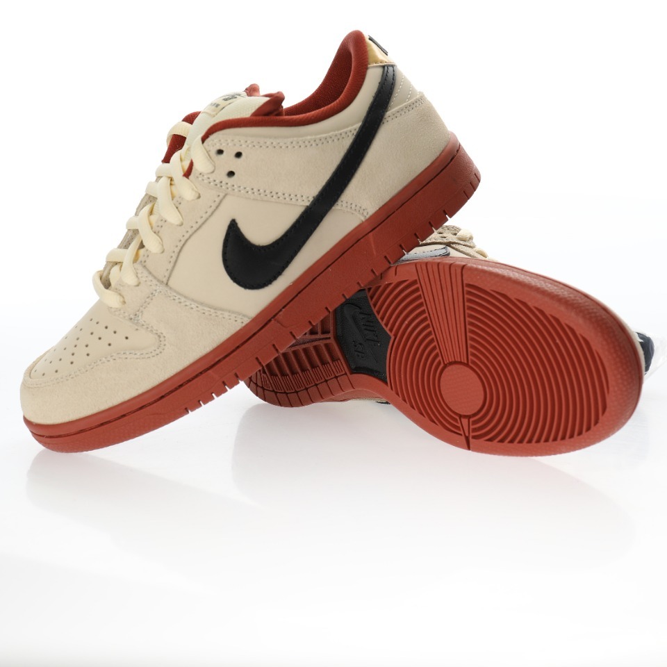 Alternative view of Nike SB Dunk Low Pro"Muslin"