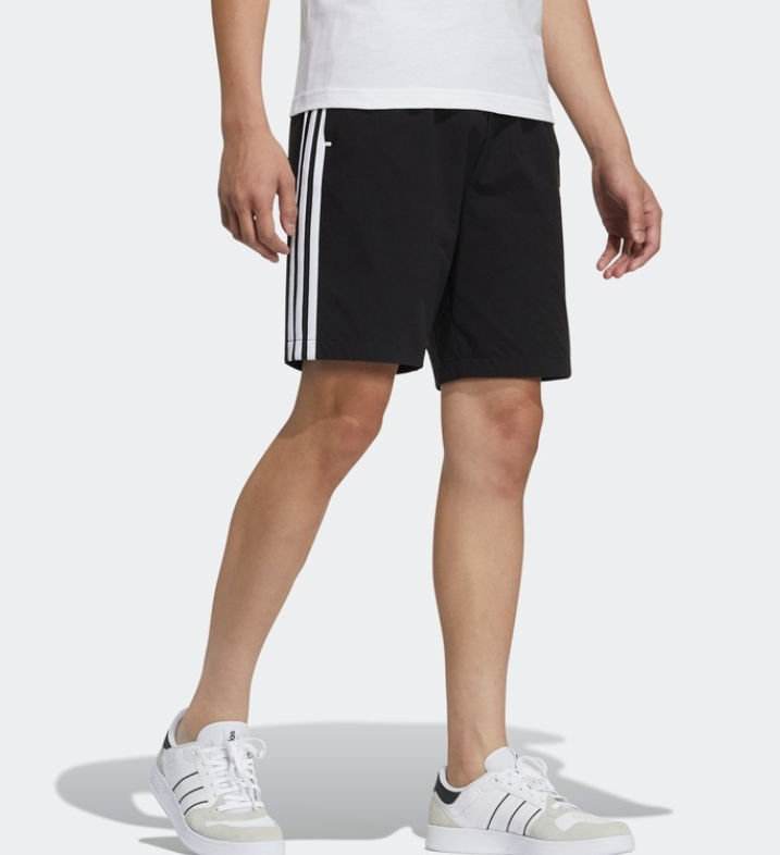 Alternative view of Pantalón Corto Adidas "Basic Style"