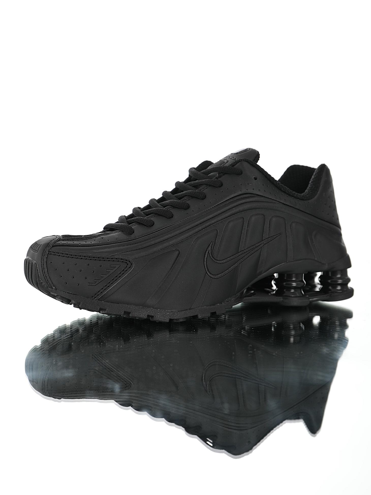 Alternative view of Nike Shox R4 "Triple Black"R4