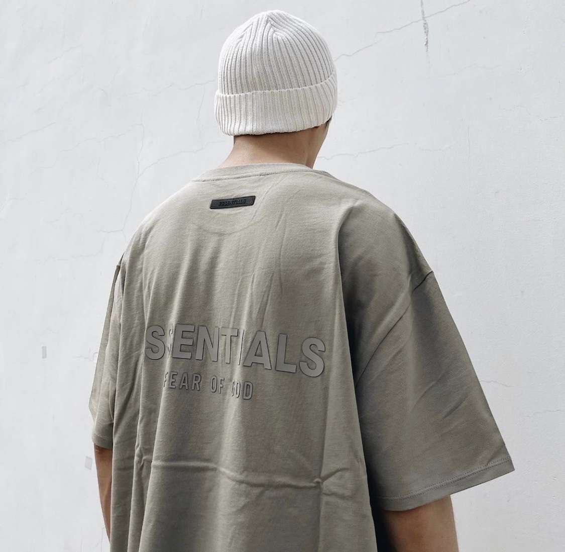 Camiseta Essentials - Imagen 4