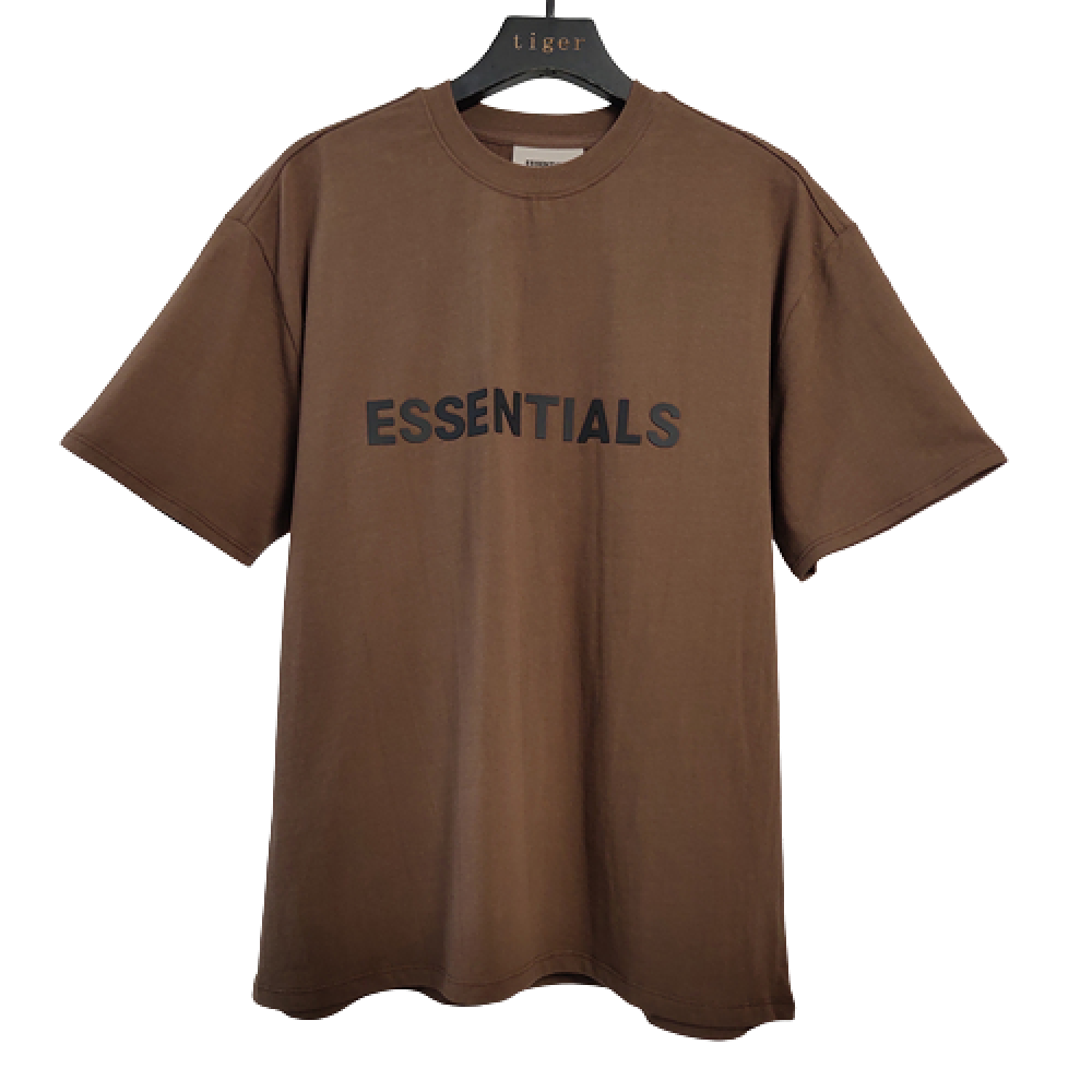 Camiseta Essentials