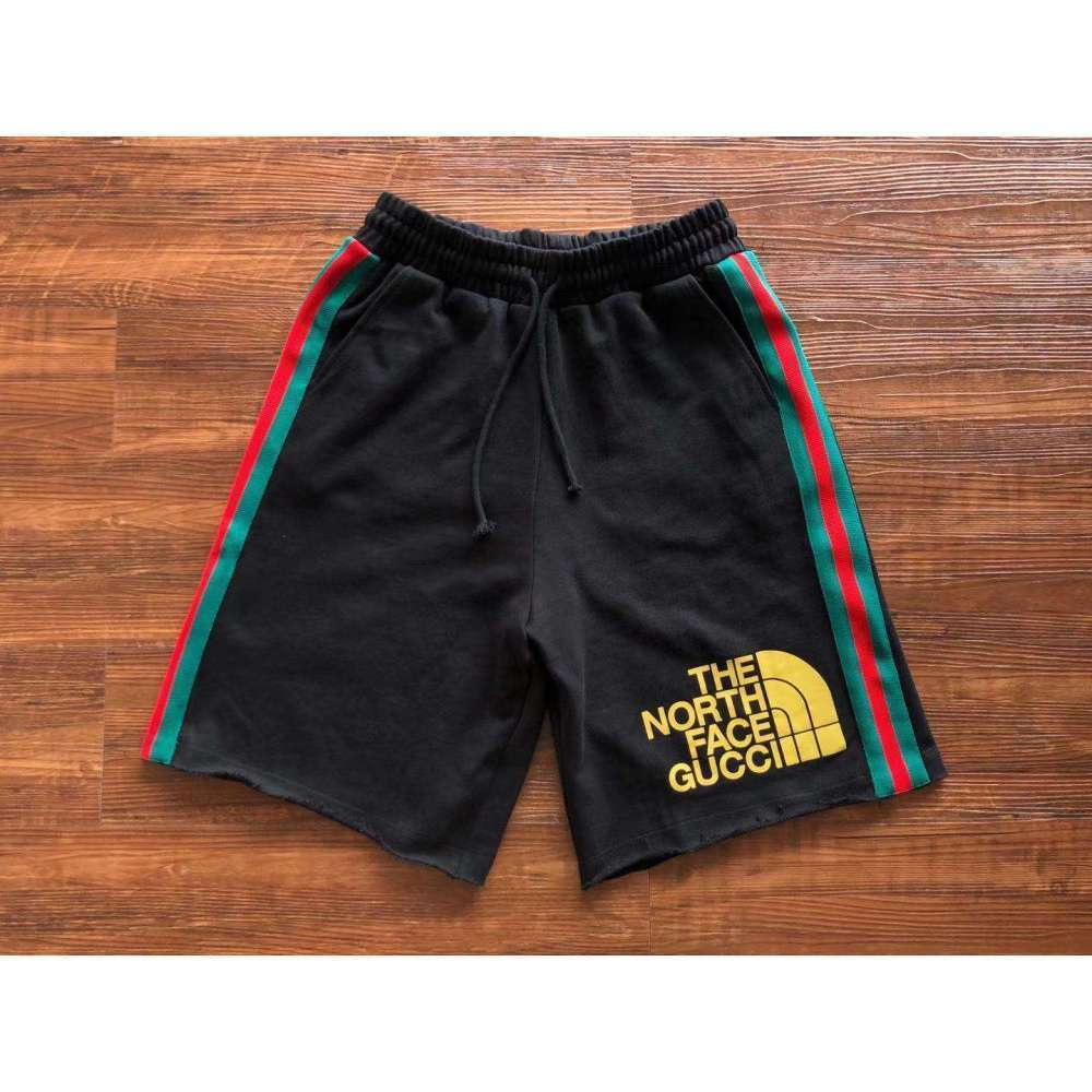 Pantalón Corto Gucci  X TNF