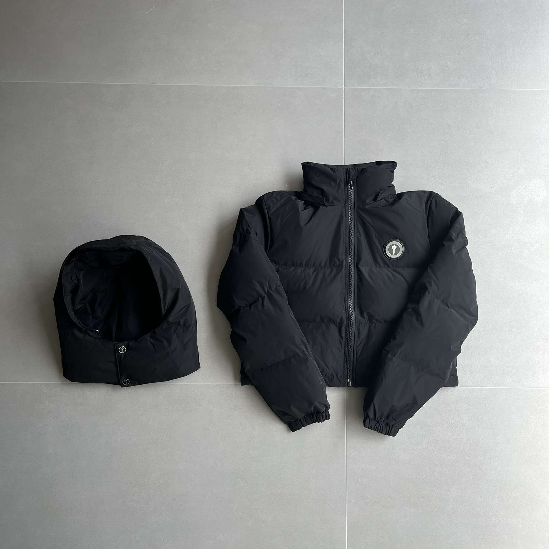 Alternative view of Chaqueta Trapstar Corta Negra