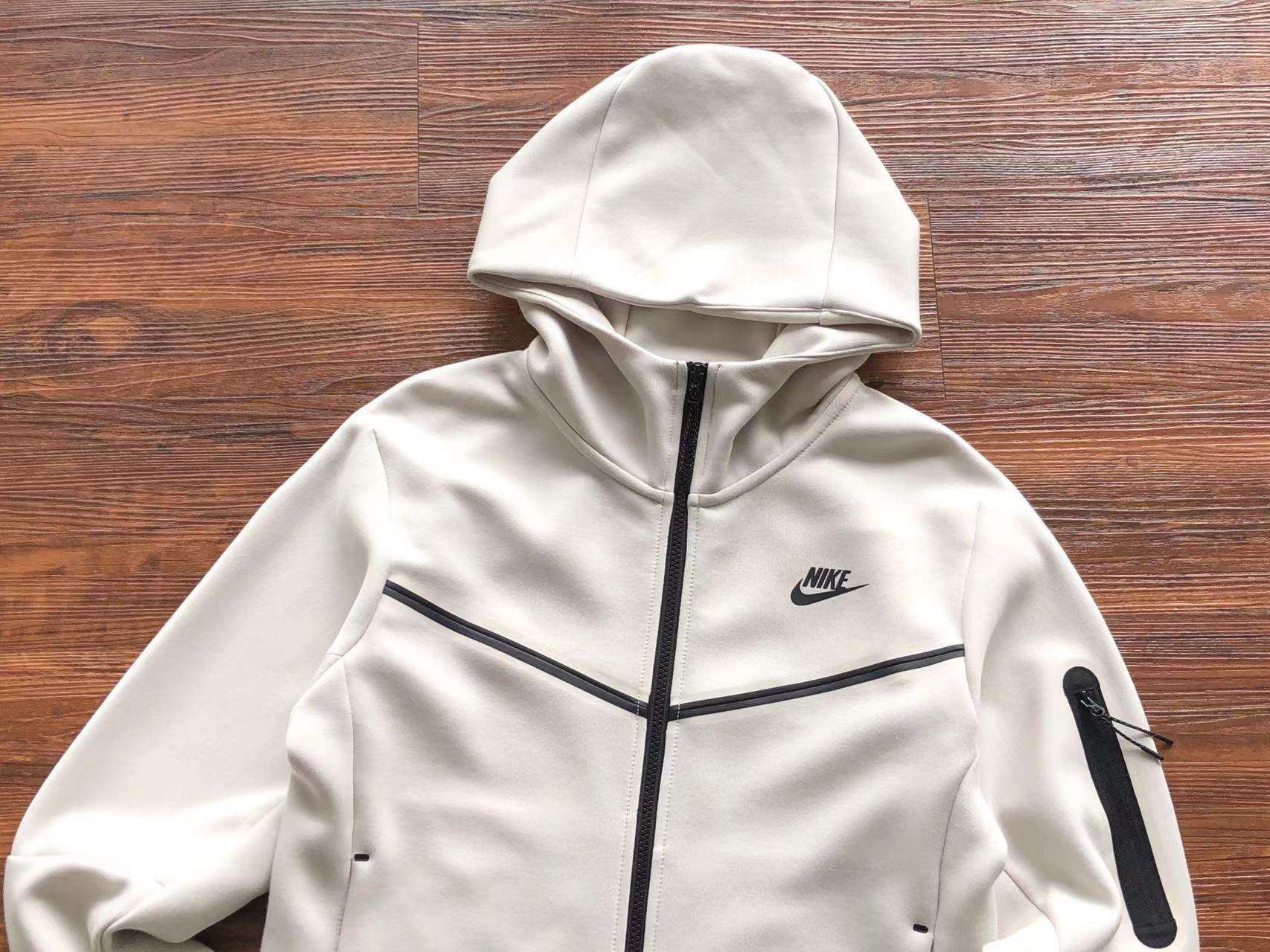 Alternative view of Conjunto de Chándal Nike Tech Fleece Blanco