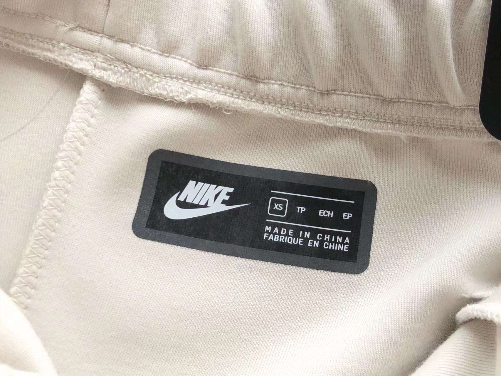 Conjunto de Chándal Nike Tech Fleece Blanco - Imagen 9