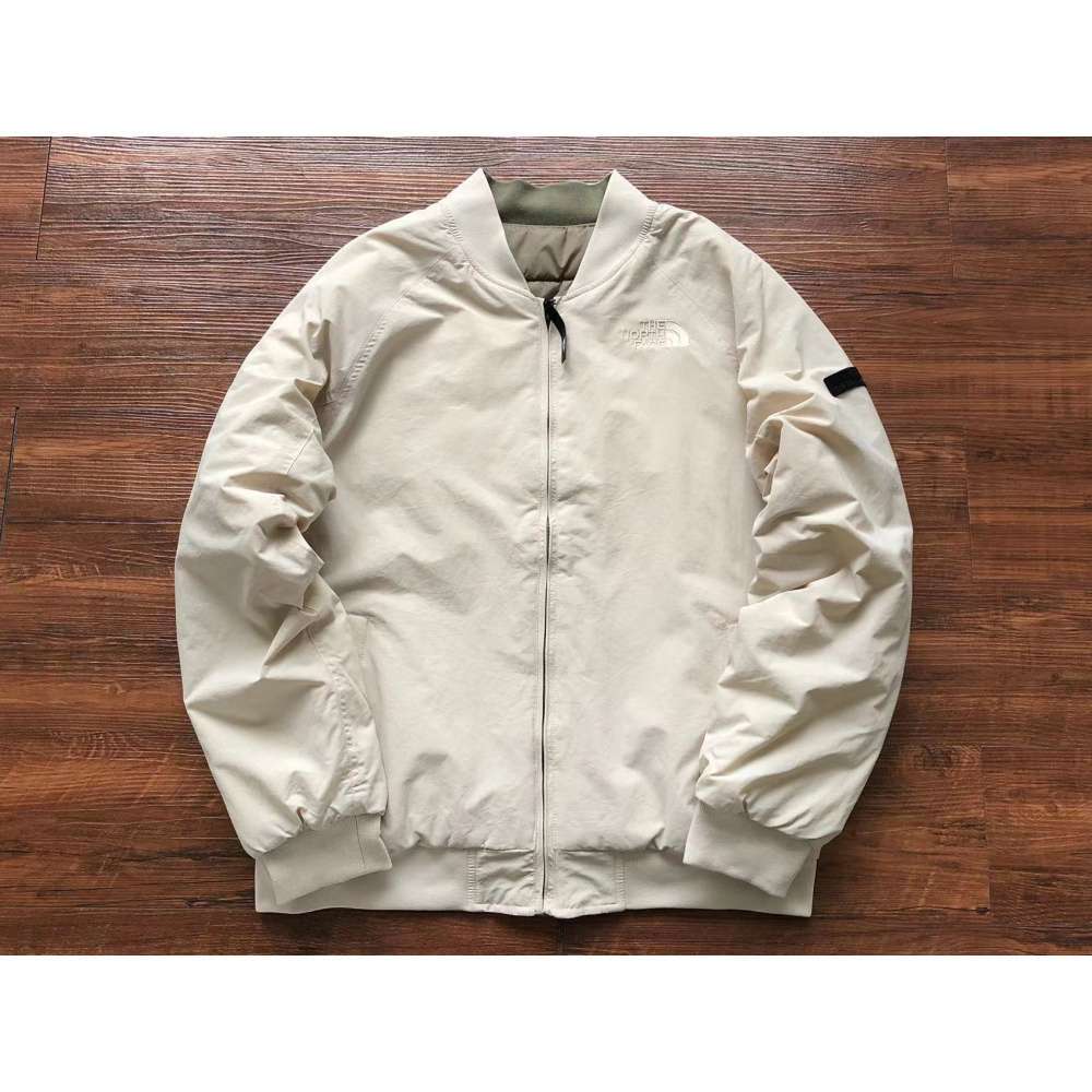 Alternative view of Chaqueta TNF Reversible