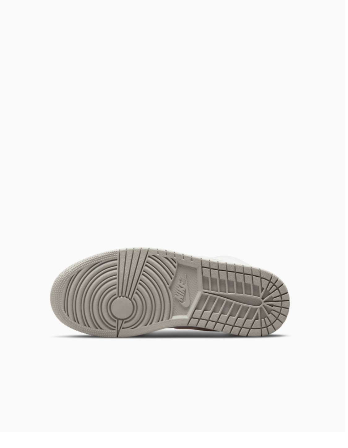Jordan 1 Mid "Light Iron Oreo" - Imagen 8