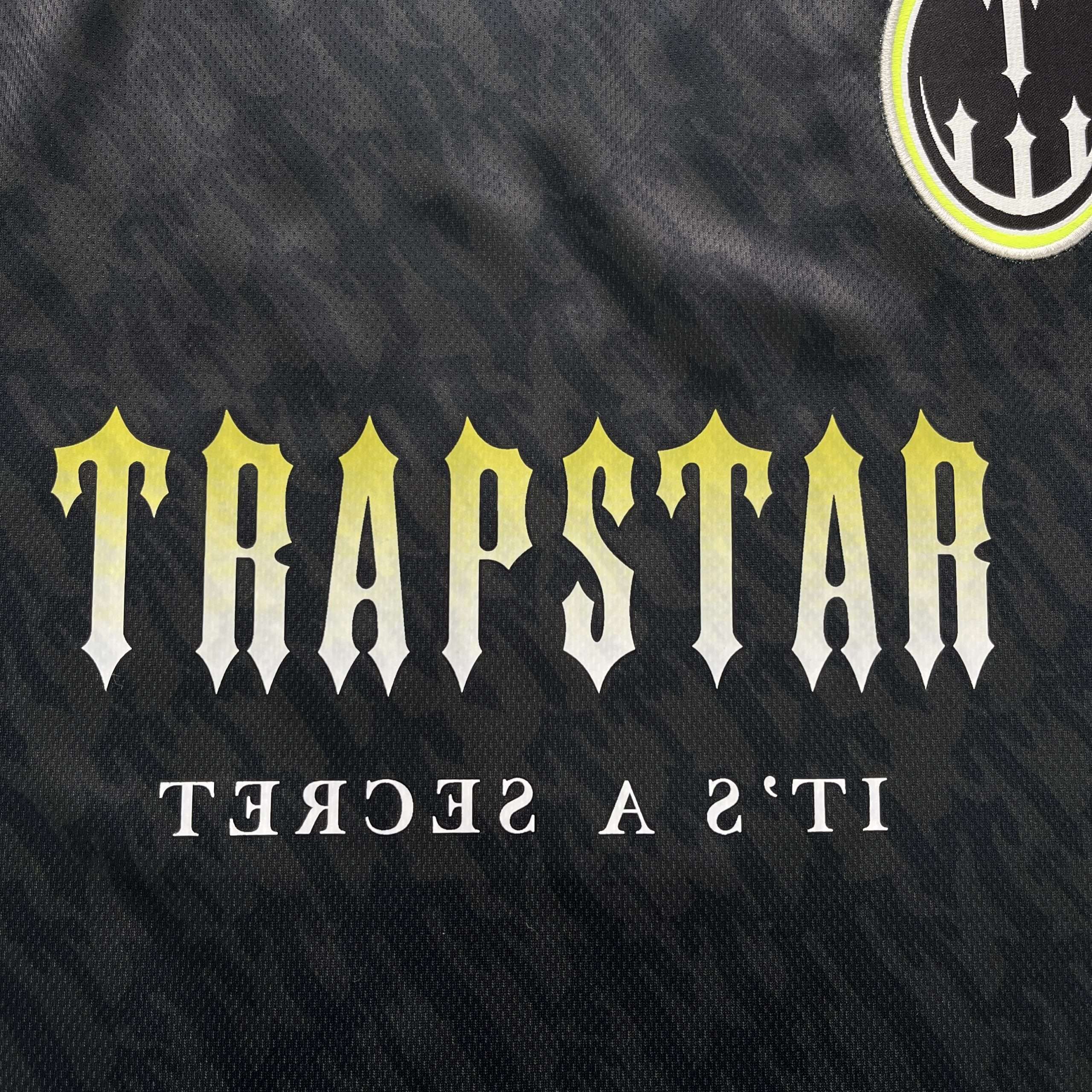 Camiseta Trapstar “football” - Imagen 6