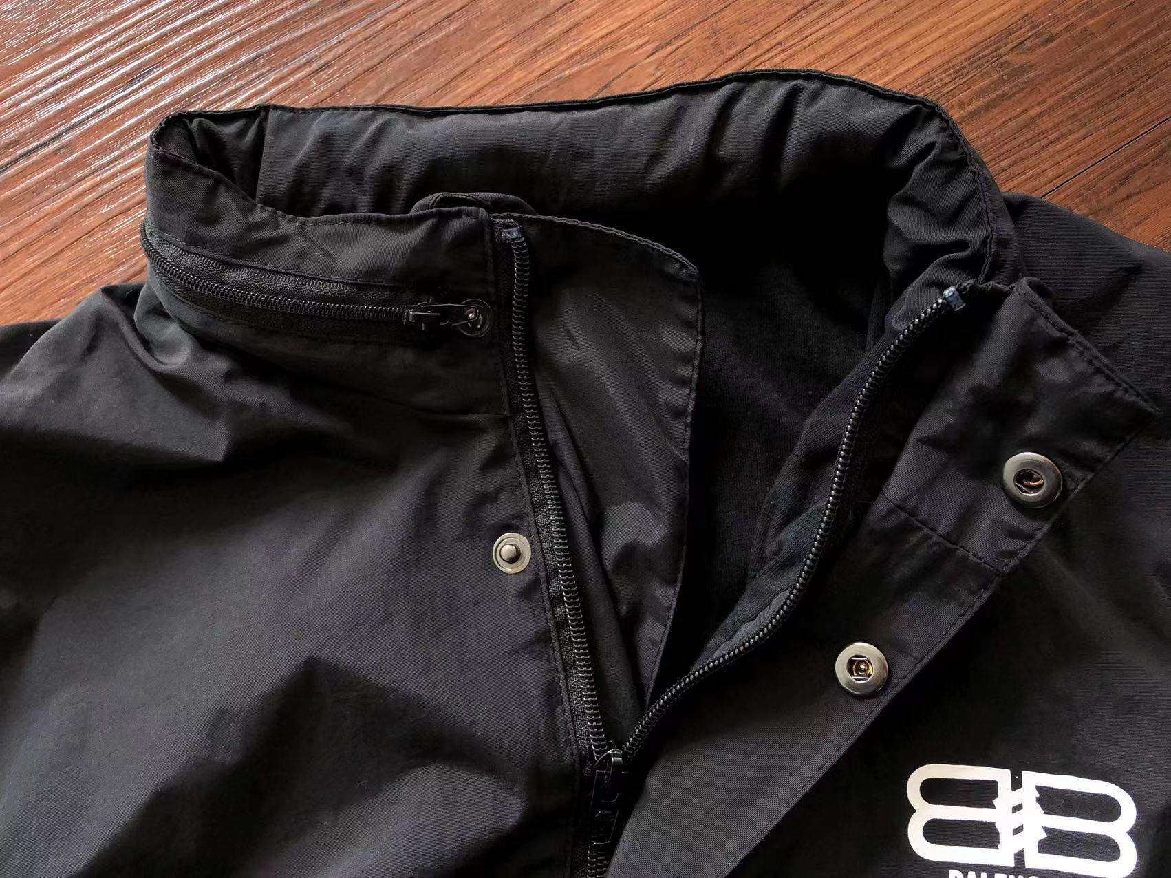 Chaqueta Balenciaga - 3111601 - Imagen 12