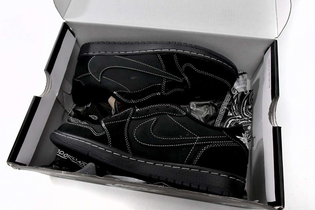 Alternative view of Travis Scott x Jordan 1 Low OG SP "Black Phantom"