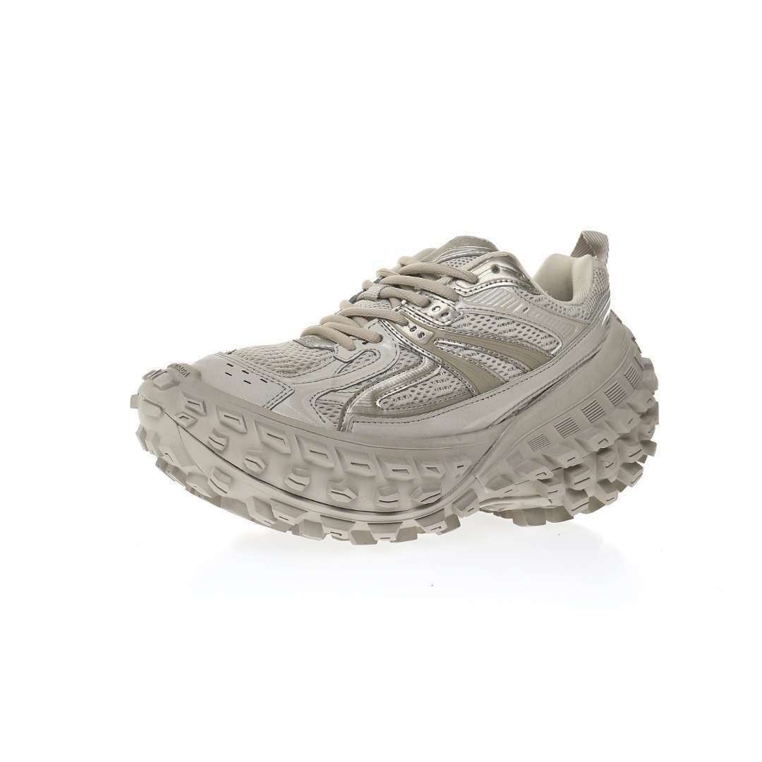 Alternative view of Balenciaga Defender Rubber Platform "Gray Rose"