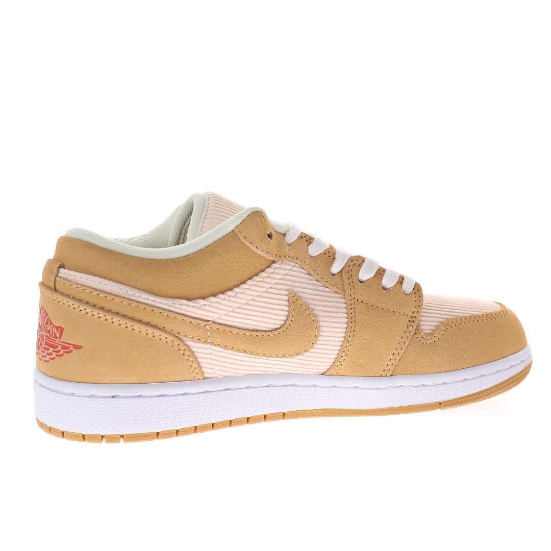 Alternative view of Air Jordan 1 Low
