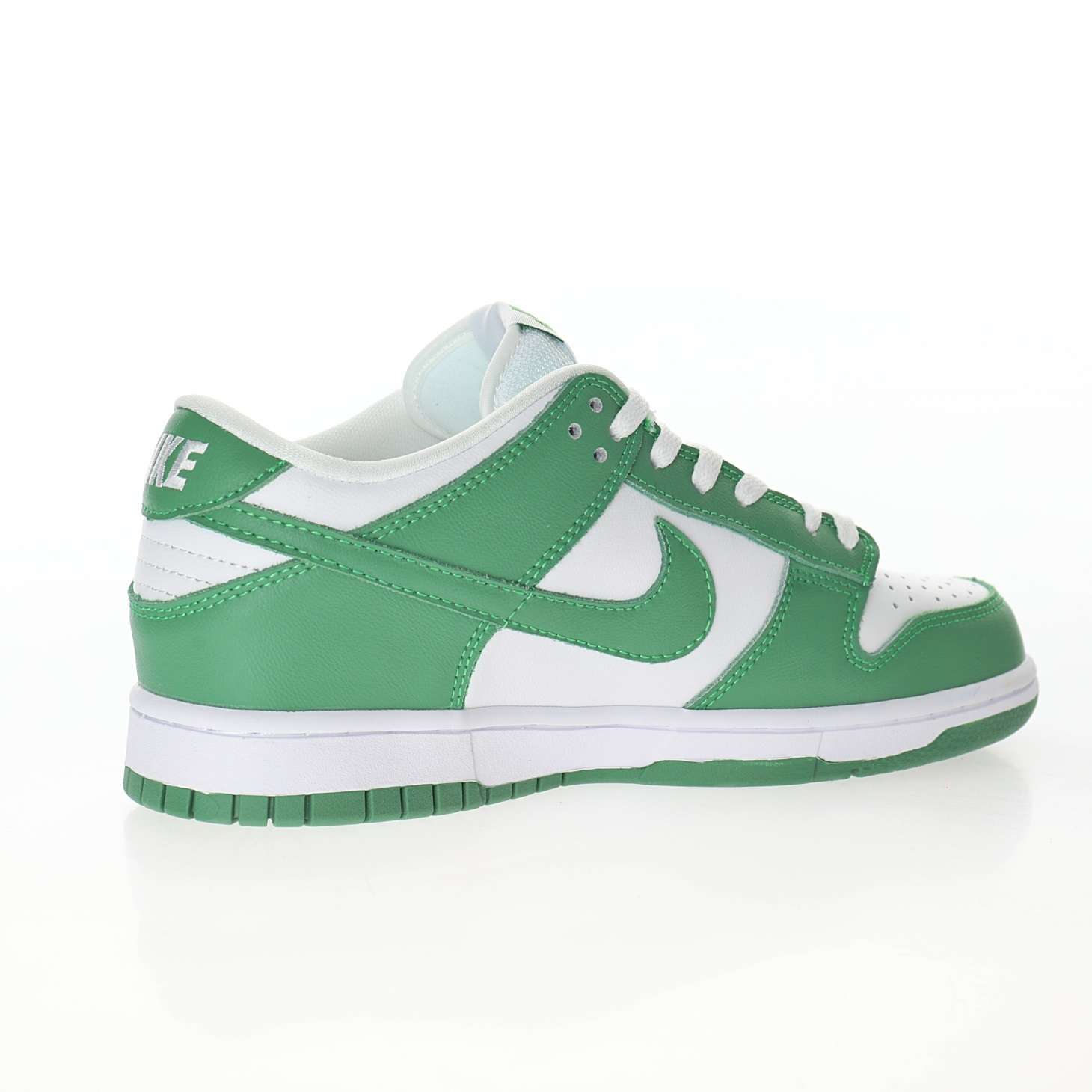 Nike SB Dunk Low "Green Tender Powder" - Imagen 3