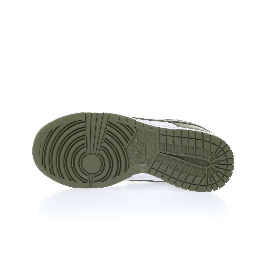 Nike SB Dunk Low "Medium Olive" - Imagen 8