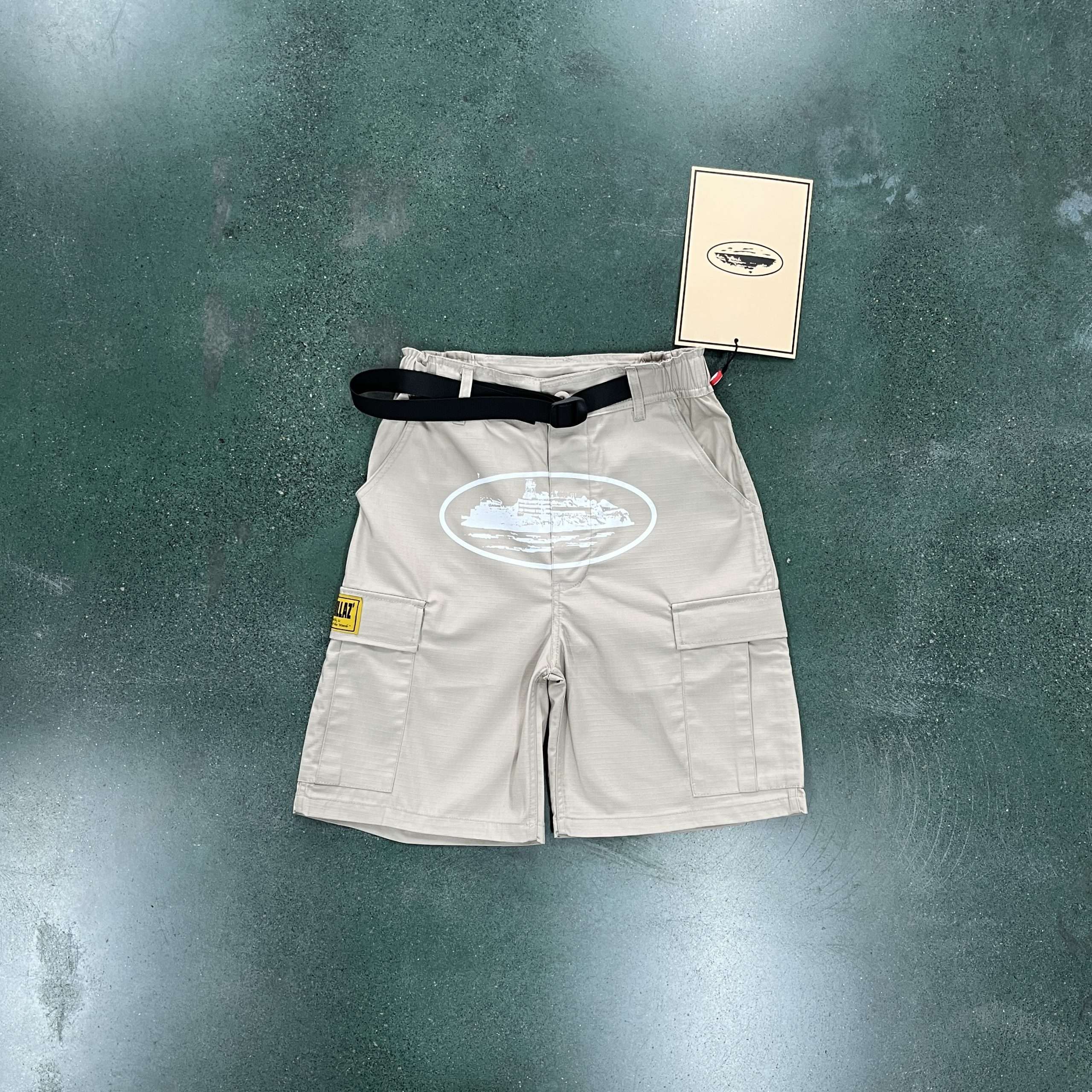 Pantalón Corto Corteiz Beige Summer Season 2023 - Imagen 20
