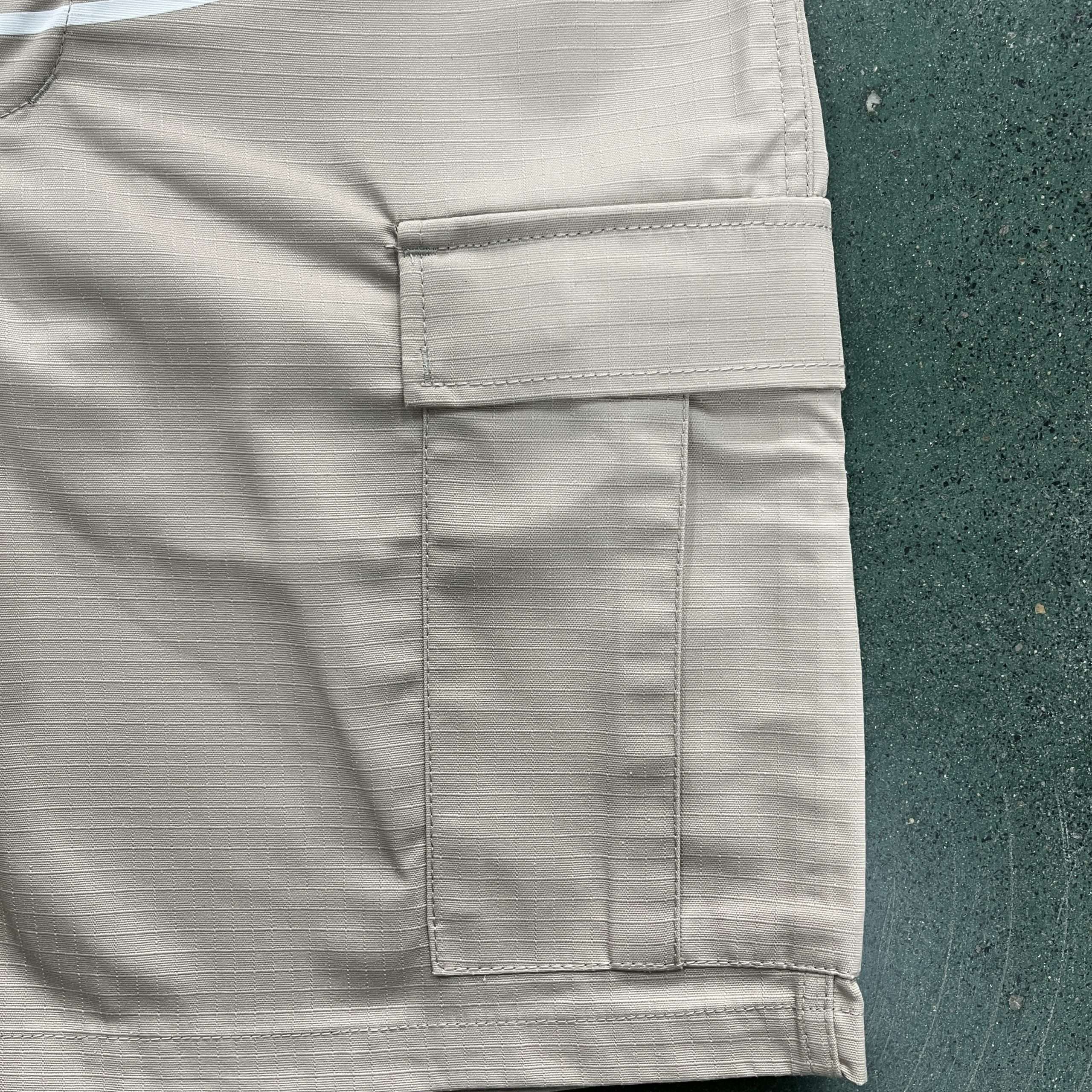 Pantalón Corto Corteiz Beige Summer Season 2023 - Imagen 17
