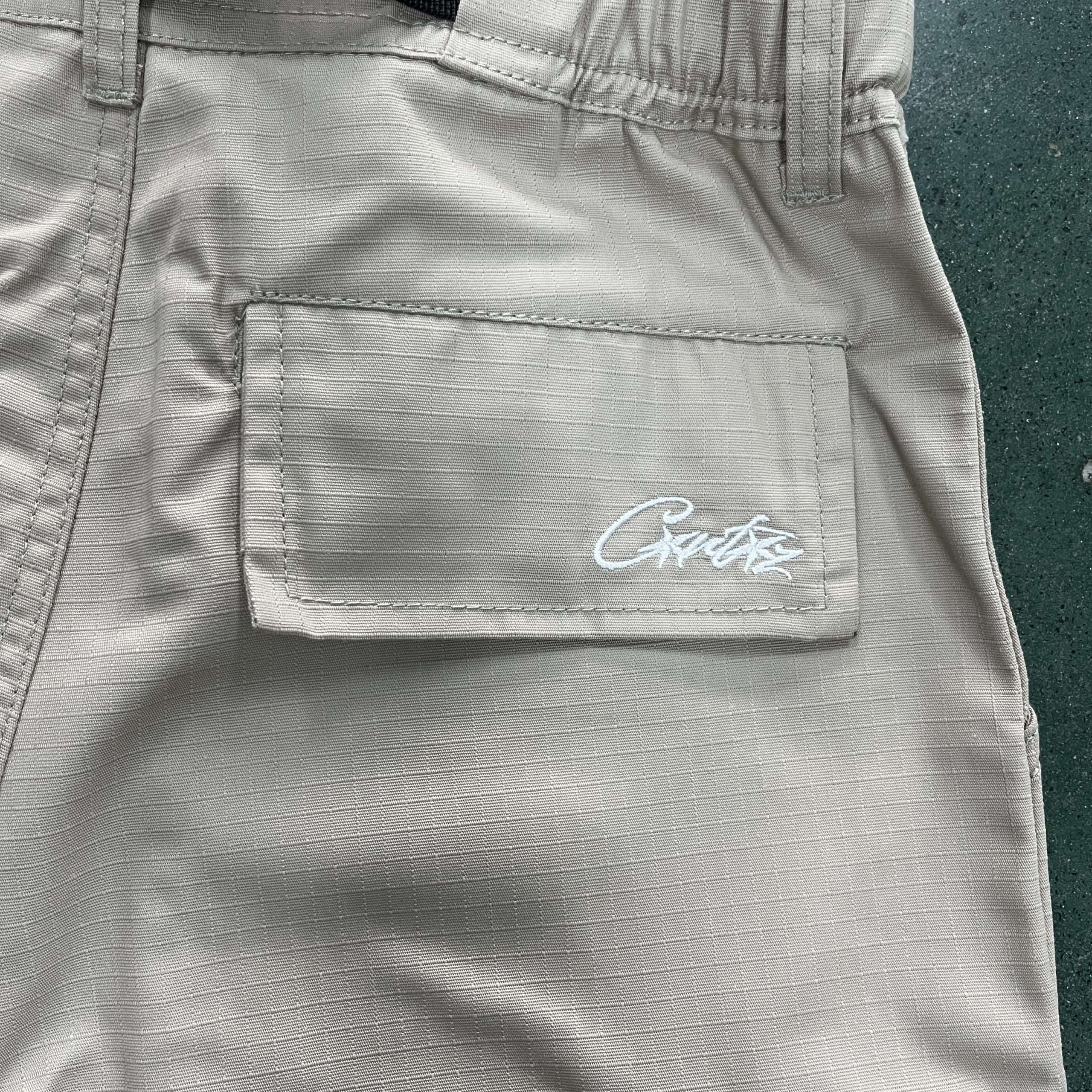 Pantalón Corto Corteiz Beige Summer Season 2023 - Imagen 5
