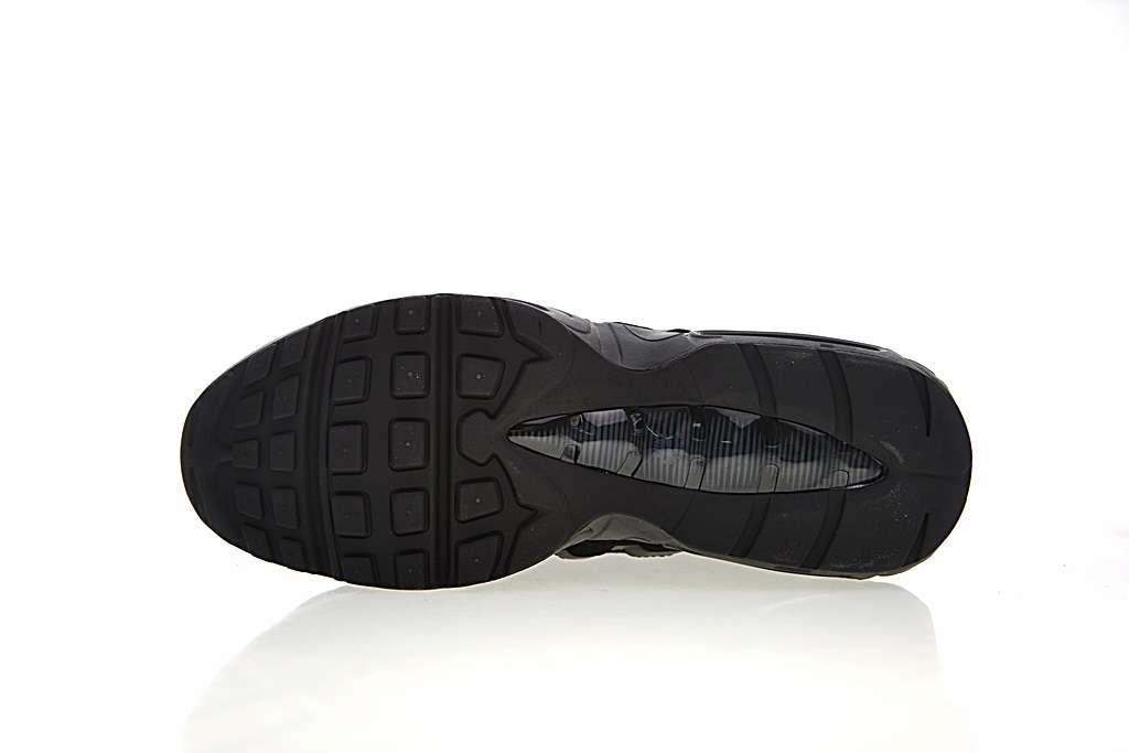 Nike Air Max 95 "Triple Black" - Imagen 3