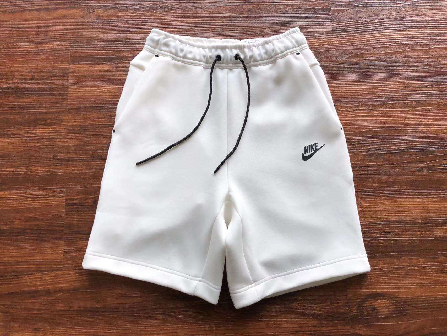 Pantalones Cortos Tech Fleece