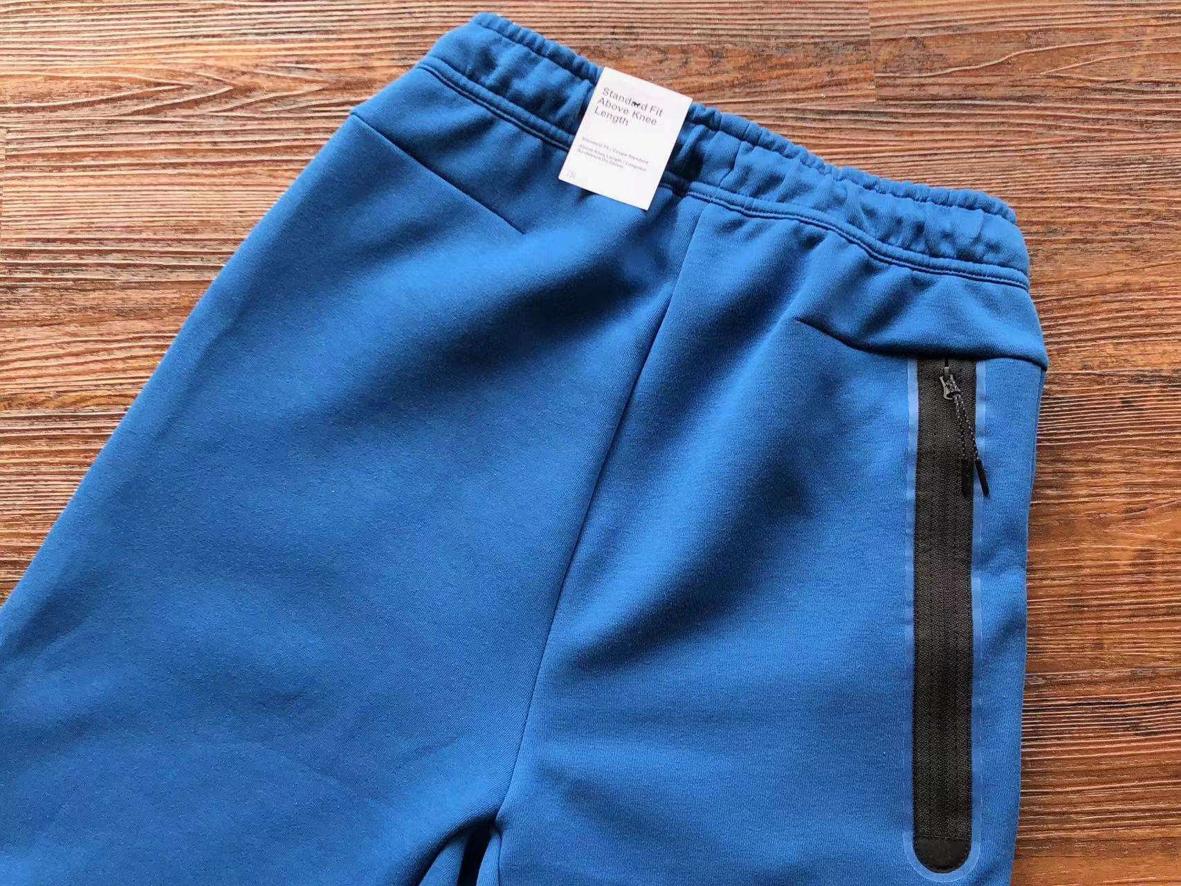 Pantalones Cortos Nike Tech Fleece - Imagen 41