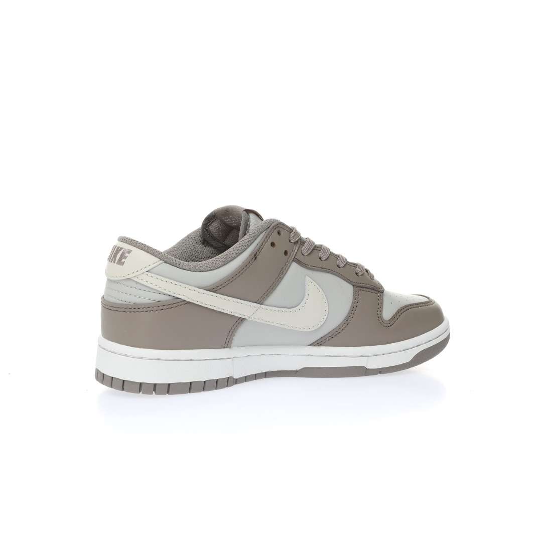 Nike SB Dunk Low"Bear Grey/White" - Imagen 3