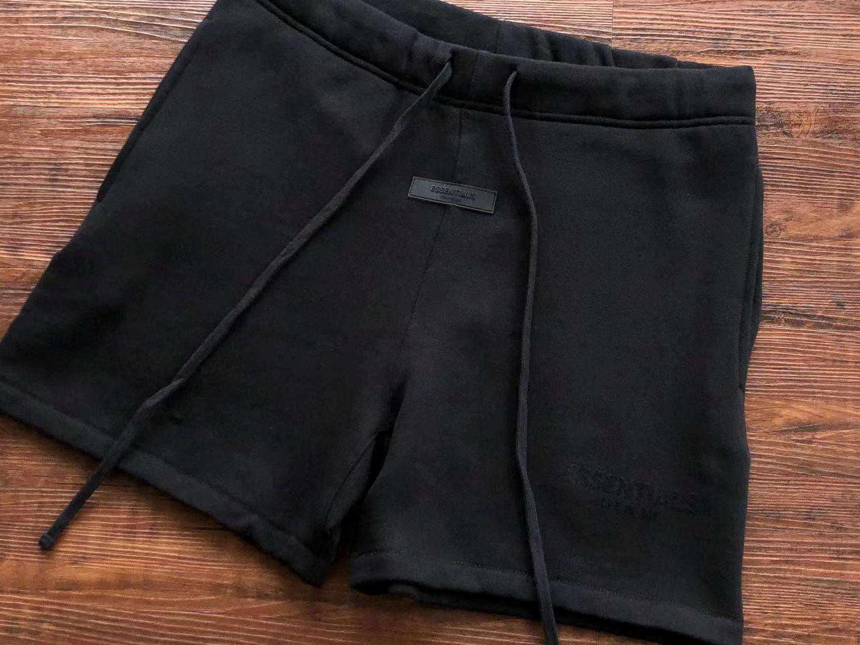 Pantalones Cortos Essentials - SS23 - Imagen 3