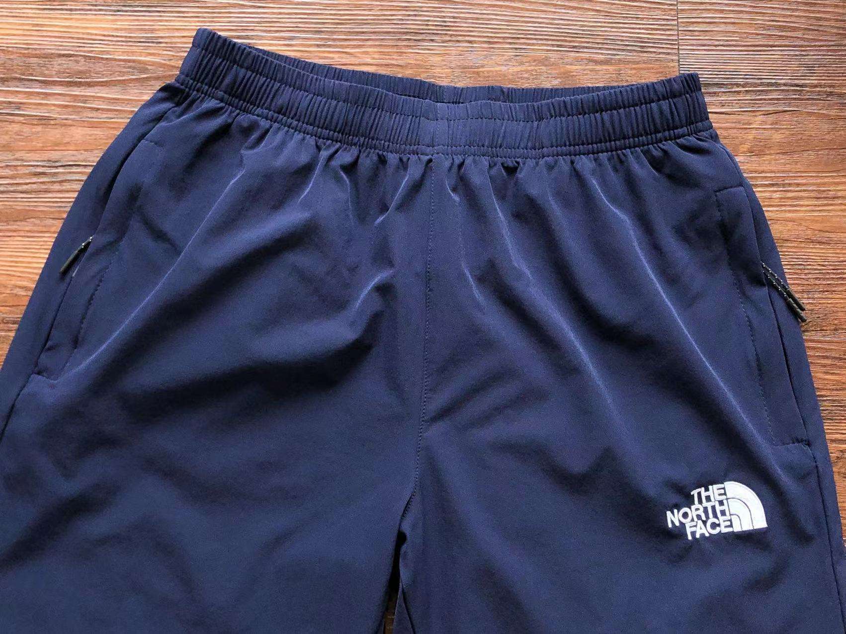 Pantalones Cortos TNF- SS23 - Imagen 16