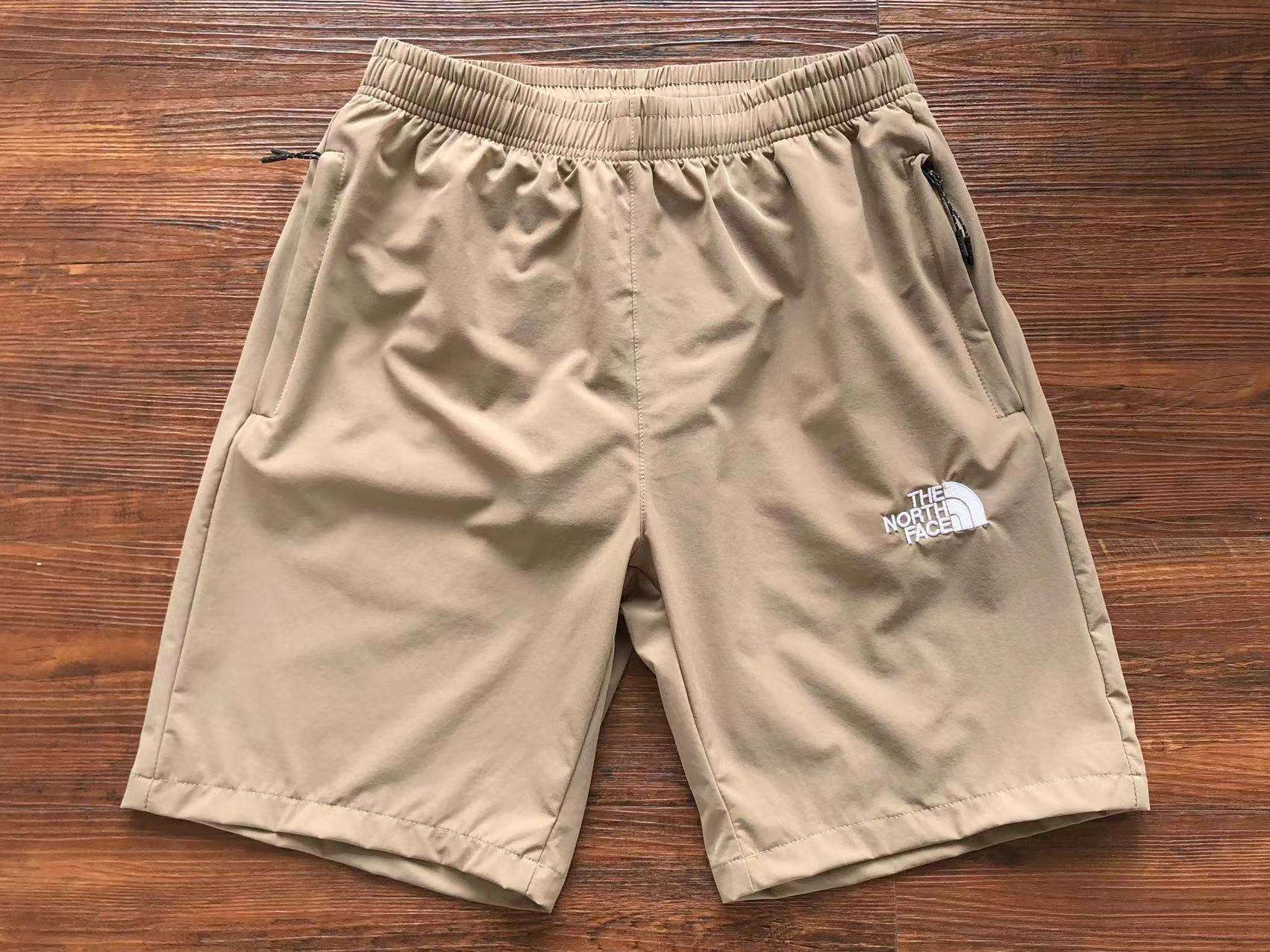 Pantalones Cortos TNF- SS23 - Imagen 10