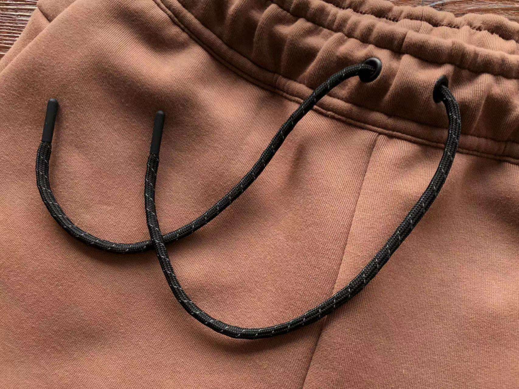Pantalones Cortos Nike Tech Fleece - Imagen 22