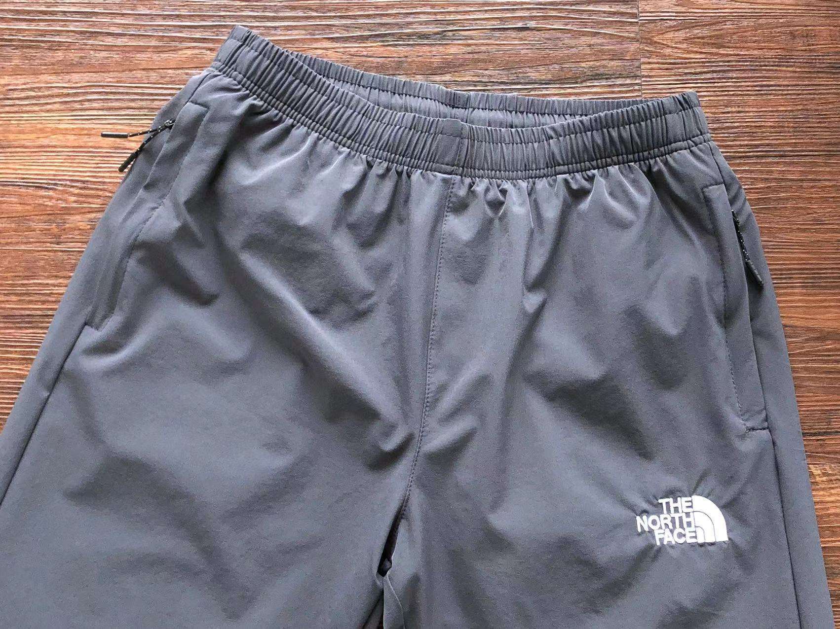 Pantalones Cortos TNF- SS23 - Imagen 17