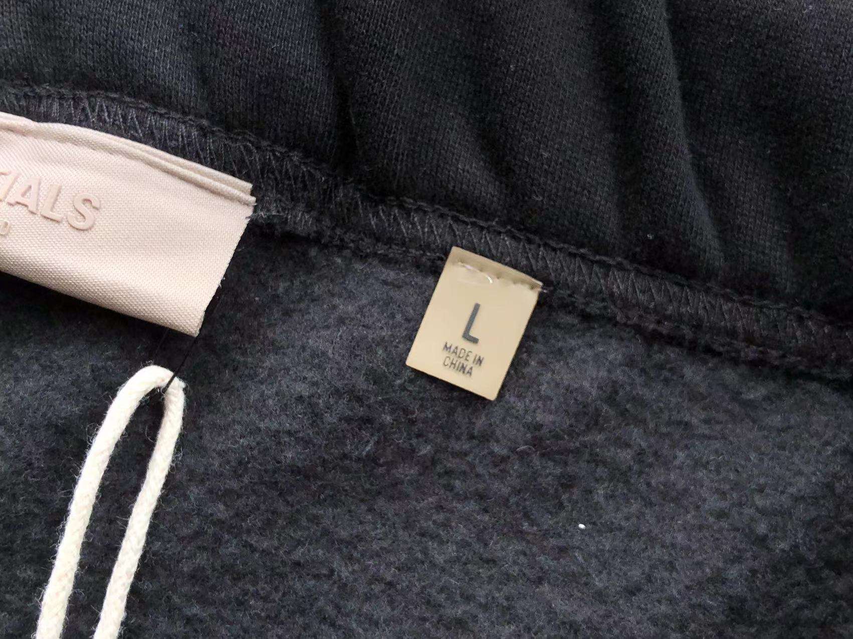 Pantalones Cortos Essentials - SS23 - Imagen 13