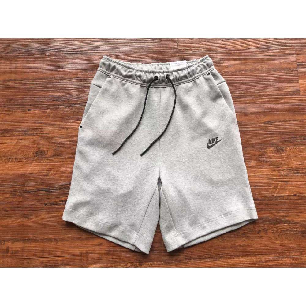 Pantalones Cortos Nike Tech Fleece - Imagen 14