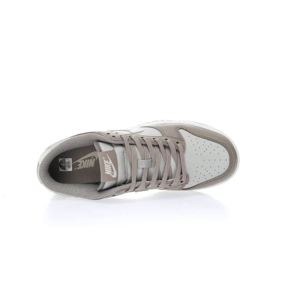 Nike SB Dunk Low"Bear Grey/White" - Imagen 4