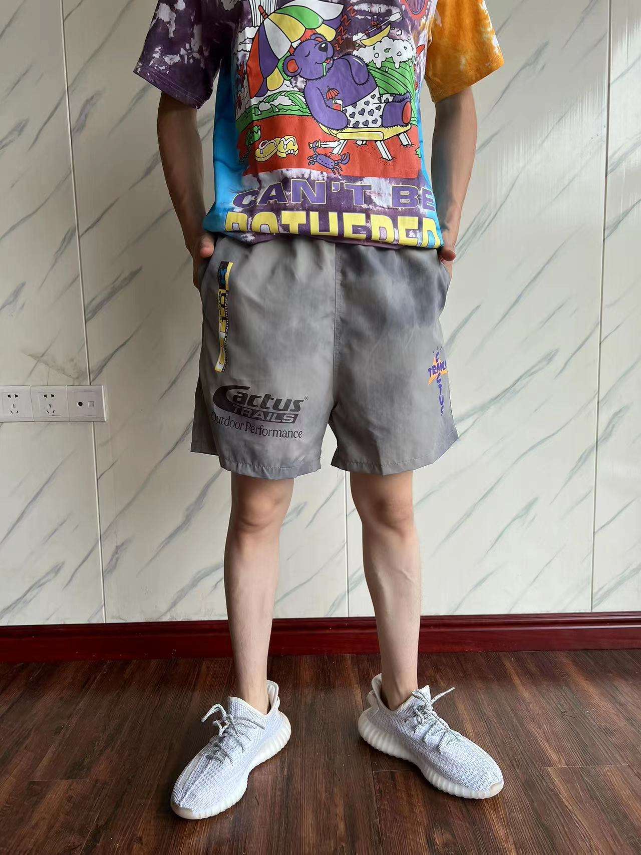 Pantalones Cortos Travis Scott Grey - Imagen 4