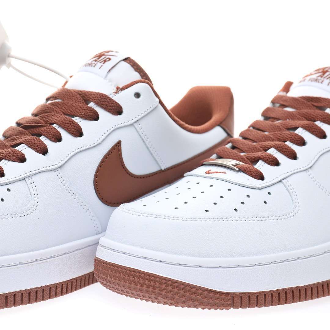 Nike Air Force 1’07 Low"White/“Pecan" - Imagen 5