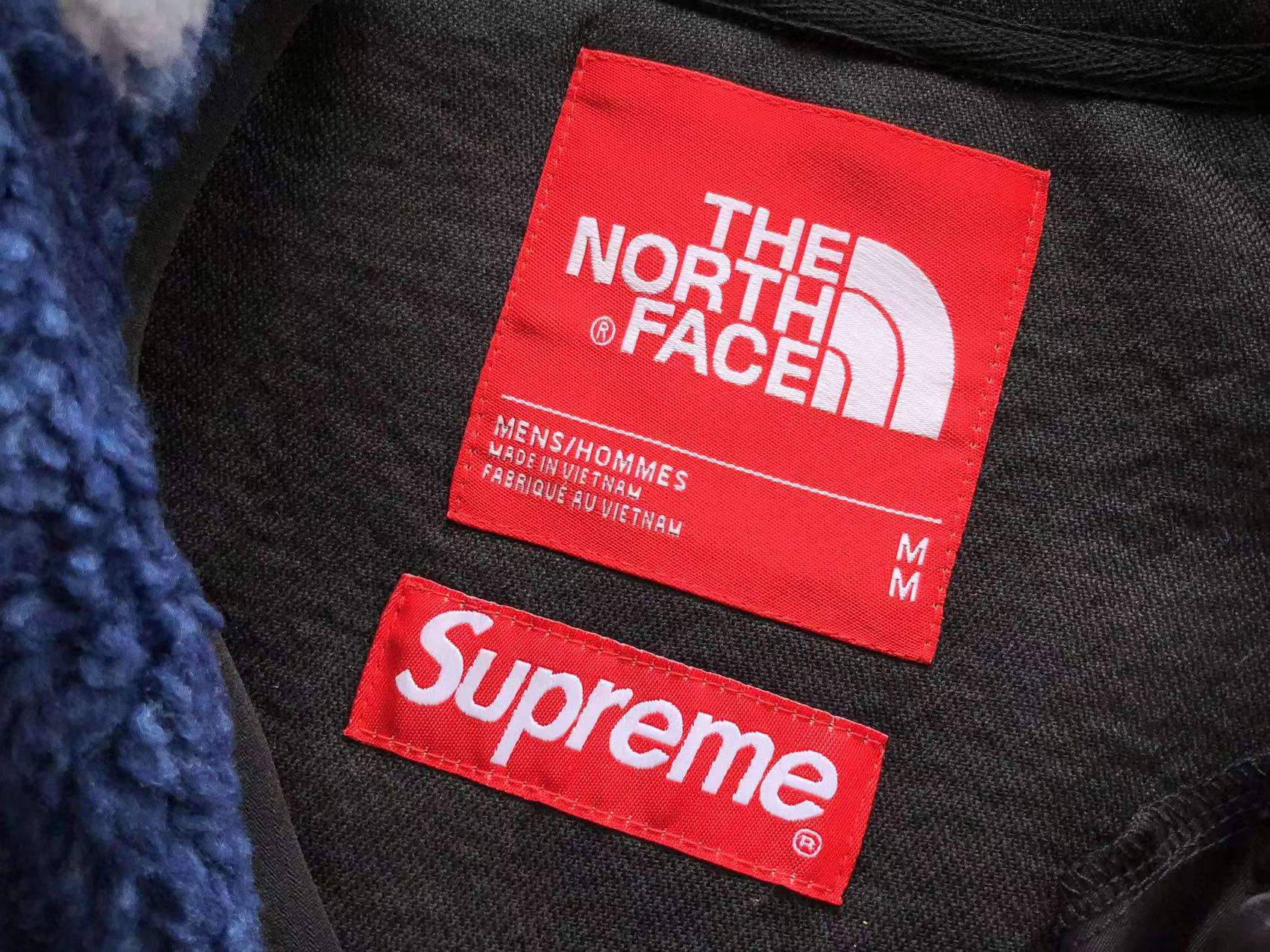 Chaqueta TNF x Sup "Snow" - Imagen 2