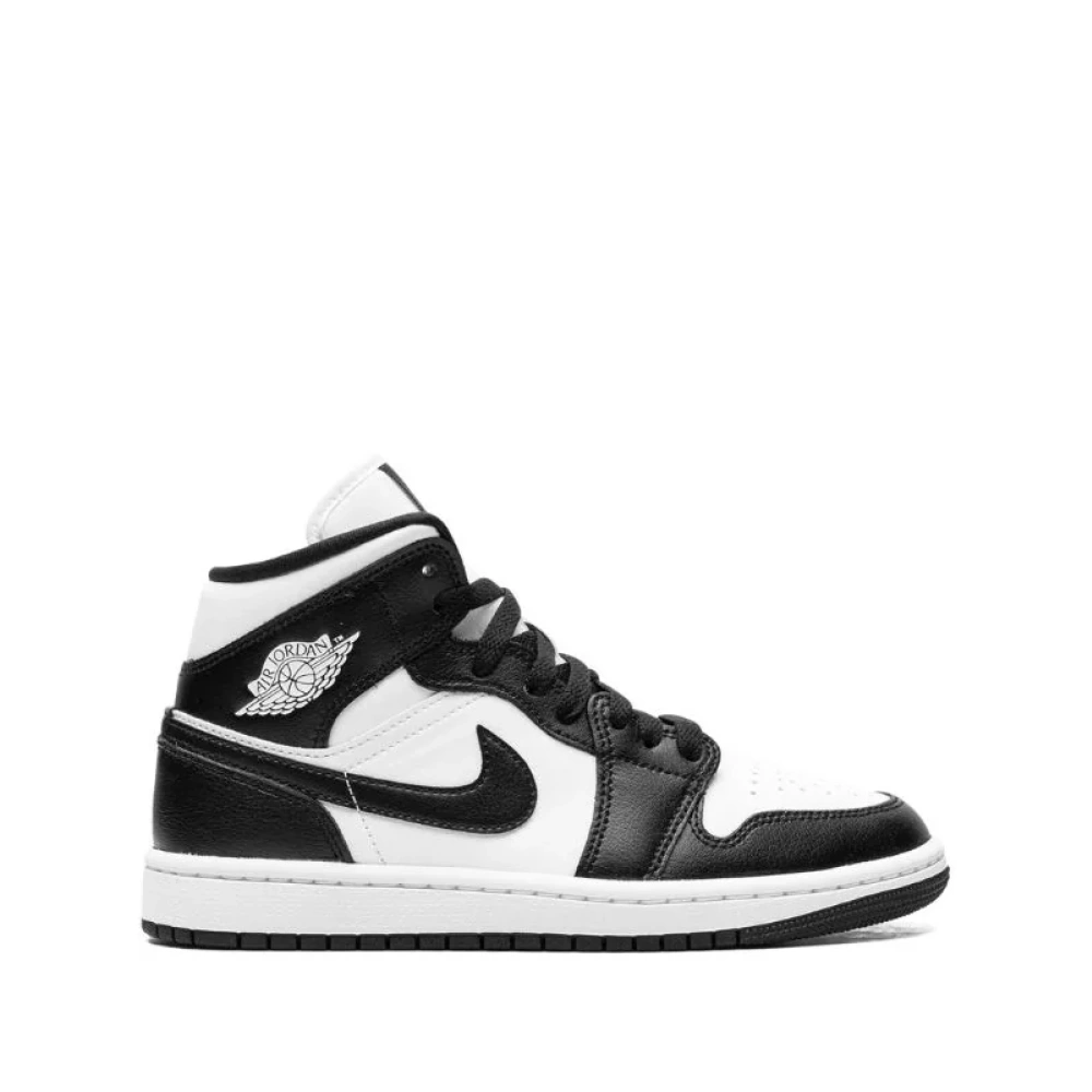 Nike Air Jordan 1 "Panda"
